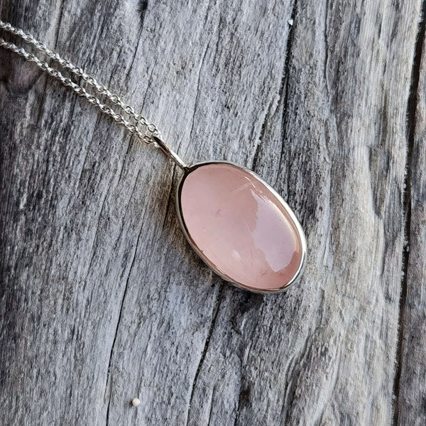 ROSE QUARTZ NECKLACE - Soulshine Gems