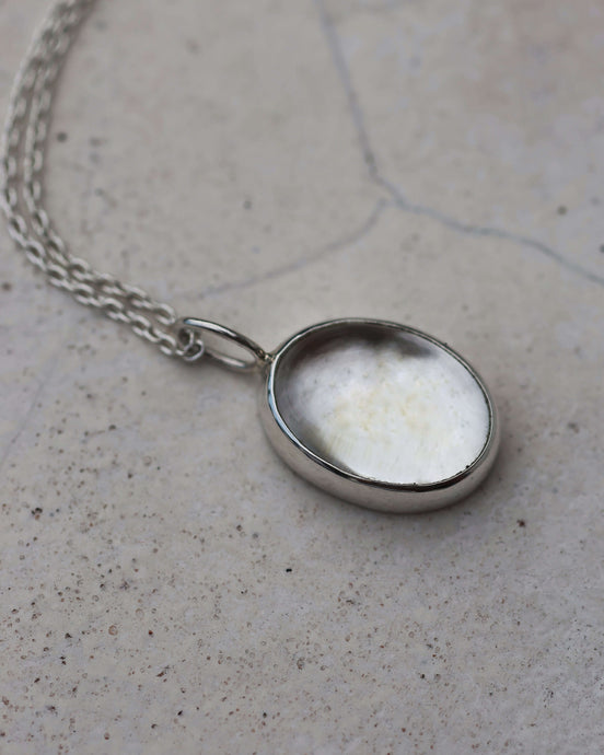 CLEAR QUARTZ LENS PENDANT - Soulshine Gems