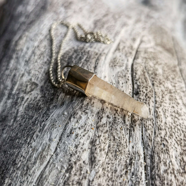 CLEAR QUARTZ CRYSTAL PENDANT - Soulshine Gems