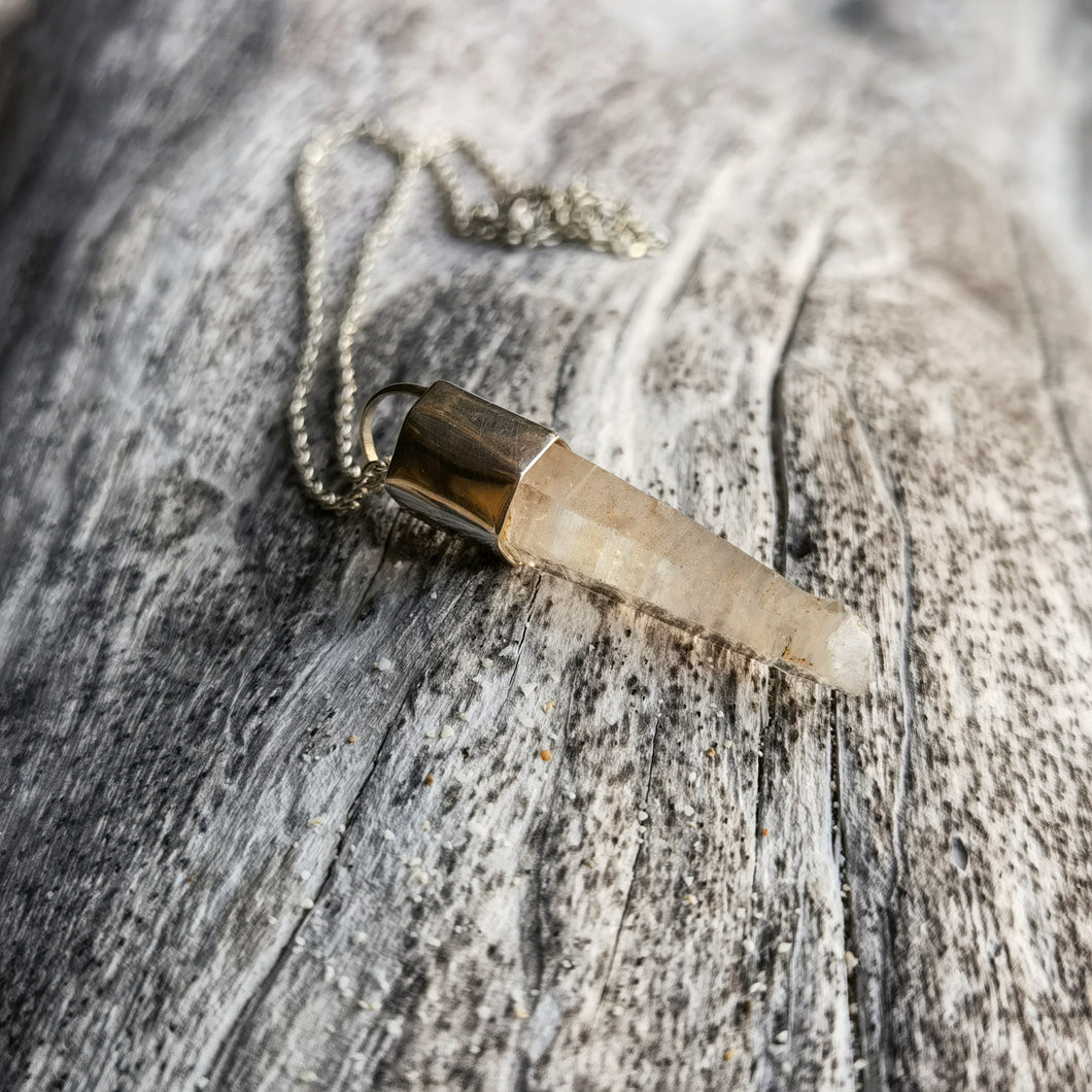 CLEAR QUARTZ CRYSTAL NECKLACE