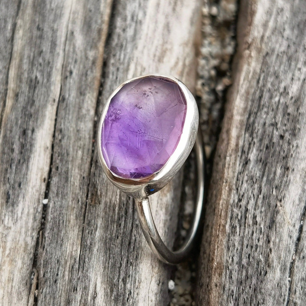 AMETHYST RING