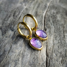 Load image into Gallery viewer, AMETHYST HUGGIES GOLD
