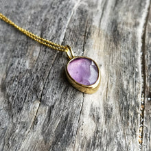 Load image into Gallery viewer, AMETHYST NECKLACE GOLD
