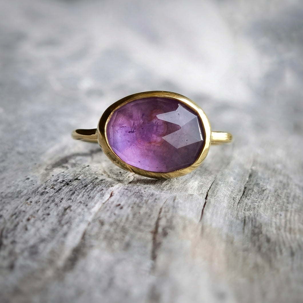 AMETHYST RING GOLD