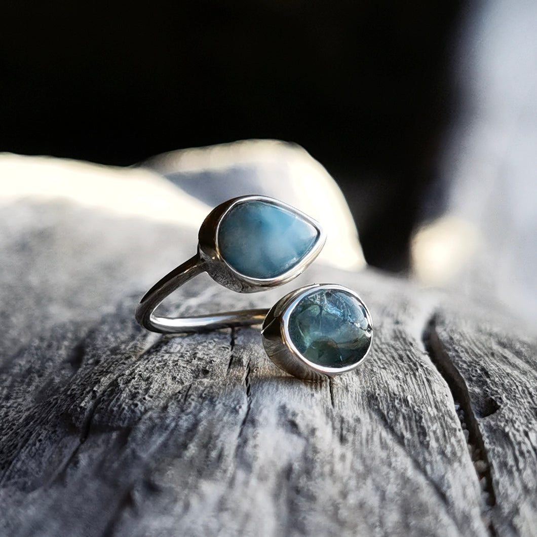 SPIRAL RING LARIMAR & APATITE