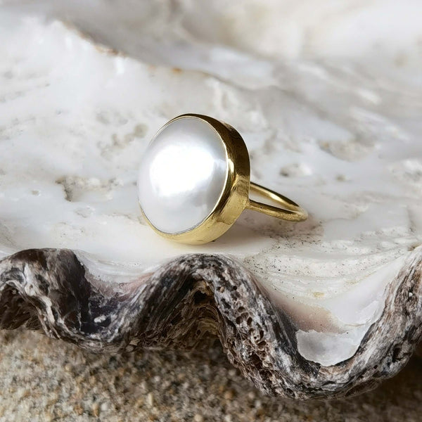 Fresh water pearl ring in 925 silver 18ct gold plated 