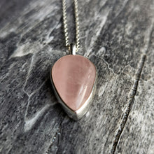 Load image into Gallery viewer, ROSE QUARTZ PENDANT
