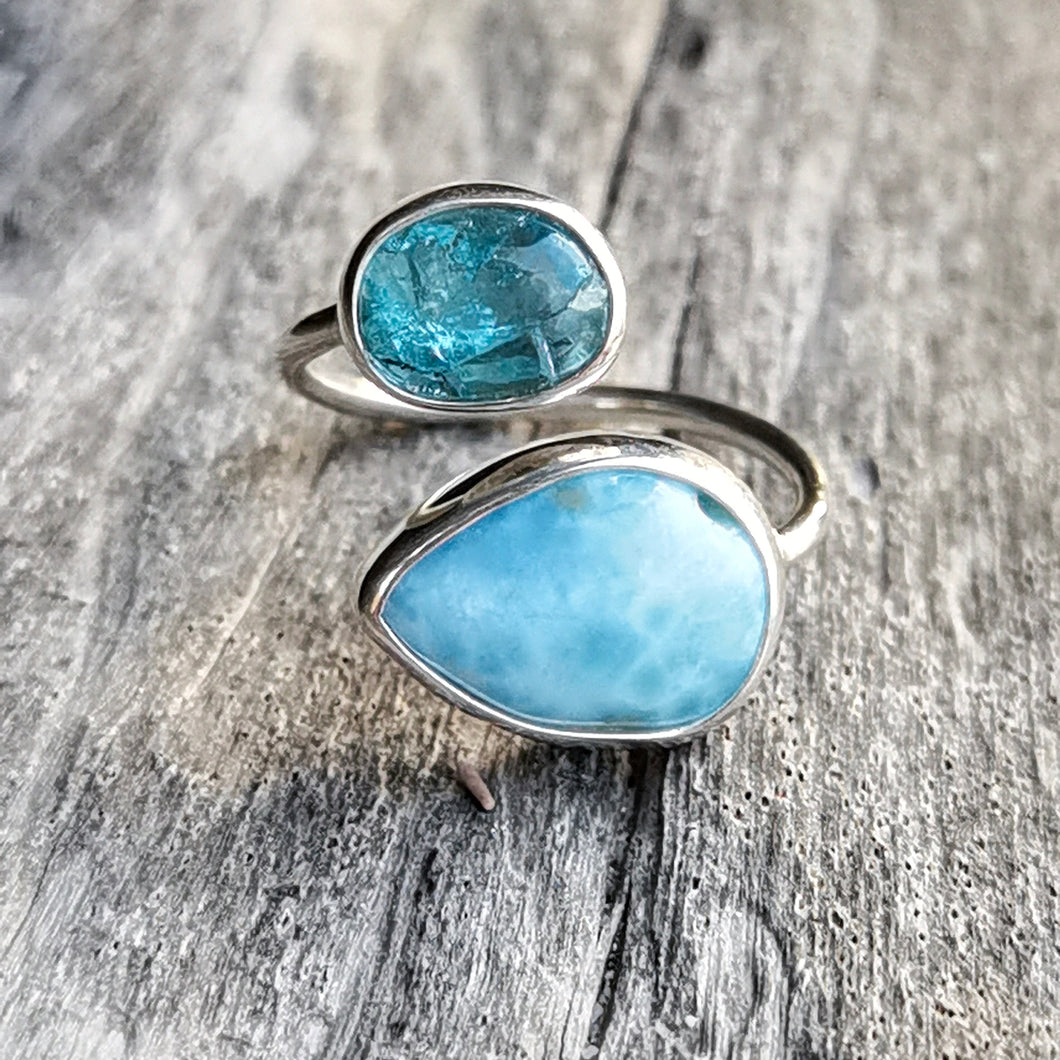 SPIRAL RING LARIMAR & APATITE