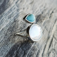 Load image into Gallery viewer, SPIRAL RING LARIMAR &amp; PEARL
