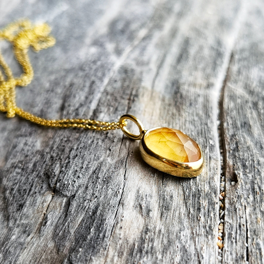 CITRINE NECKLACE GOLD