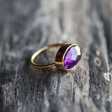 Load image into Gallery viewer, AMETHYST RING GOLD
