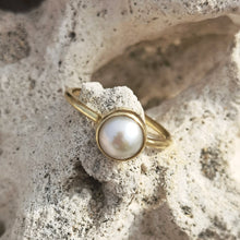 Load image into Gallery viewer, PEARL RING GOLD
