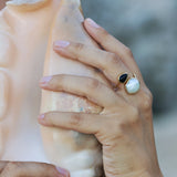 BLACK ONYX & PEARL SPIRAL RING GOLD - Soulshine Gems