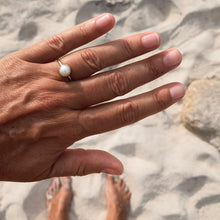 Load image into Gallery viewer, PEARL RING GOLD

