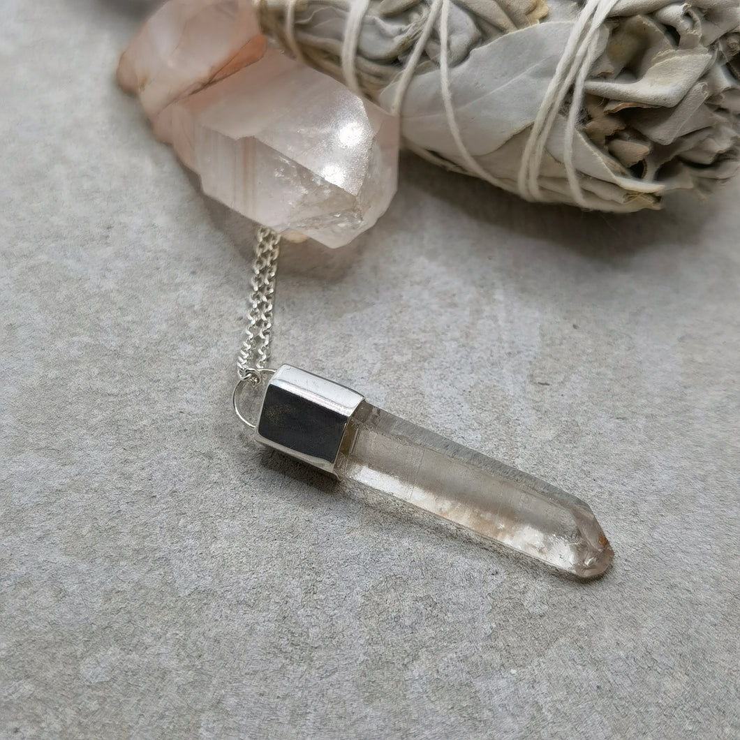 CLEAR QUARTZ CRYSTAL NECKLACE